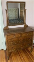 Vintage dove tailed dresser with mirror