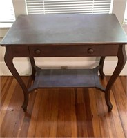 Vintage wooden table 35” x 24” x 29.5”