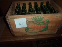 Canada Dry wooden box with pop bottles