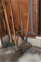 Misc. Yard Tools: Flat Shovel, Pitch Fork, Garden