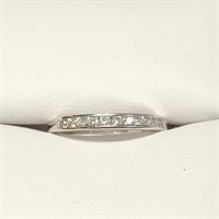 $2200 10K  Diamond(0.3ct) Ring