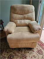 RECLINER ARM CHAIR