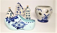 Delft Pottery Shoe & KLM Liquor Houses