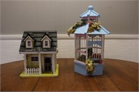 Country Nests Cottage Birdhouse, Lighted Birdhouse