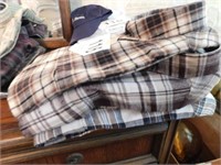 3 new large flannel men's shirts, 2 Chaps -