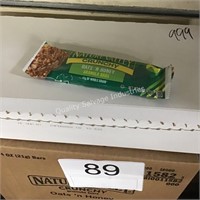 2 CTN (288) NATURE VALLEY O&H BARS EXP 2/22