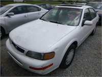 1996 NISSAN MAXIMA