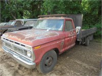 1976 F-350 Dump Truck with approx 12 Ft Dump
