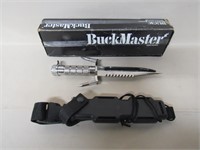 Buck Buckmasters Wilderness Knife w/Anchor Spikes