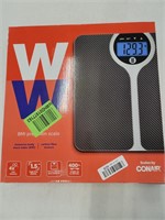 CONAIR SCALE WITH BMI & 4 MEMORY