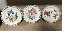 Lot of 3 Noritake Casual Gourmet plates with stans