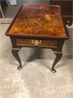 Vintage Hekman side table with some damage on thep