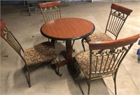 Very nice table and 4 chairs