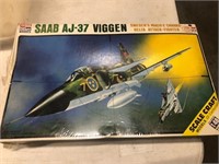 Vintage new sealed Saab AJ-37 Viggen scale craft l