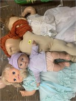 COLLECTION OF 4 DOLLS