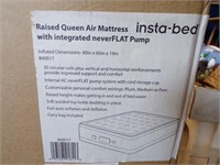 Raised Queen Air Mattress New