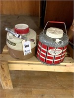 2 Insulated Thermal Jugs