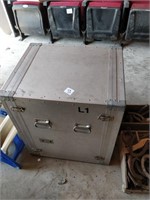 Metal Storage Trunk (BR)