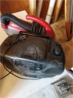 Radio + Small Vacuum (BR)