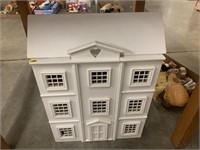 WOODEN DOLL HOUSE WITH FURNITURE
