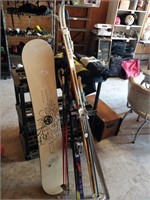 Skiis + Poles + Snowboard (BR)