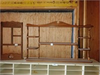 2 Wooden Shelves (BR)