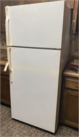 Refrigerator, Freezer, Ice Maker, GE
