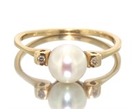 14kt Gold 6 mm Pearl & Diamond Solitaire Ring