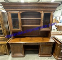 Hooker Computer Hutch (87 x 76 x 24)