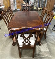 Broyhill Cherry Table w/ 2 Leaves & (8) Chairs