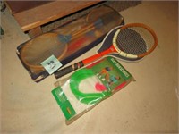 Badminton Game; Racket; Horseshoes