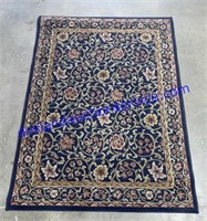 Area Rug (64 x 46)