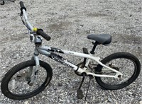 Mongoose Spin BMX Bike