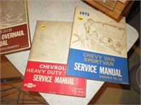 Box Lot: Vintage Automotive Manuals