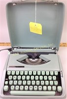 Hermes Rocket  Typewriter