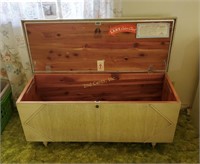 Lane Furniture Mid Century Modern Cedar Chest