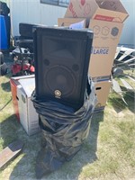 2 Yamaha Speakers BR-10