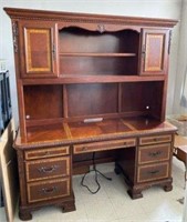 Lighted Ornate 3-Drawer Desk with Hutch
