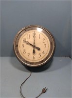 Metal natscd line clock