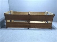 Wooden crate with divider