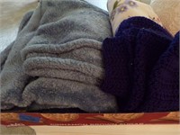 Blankets & Afghan