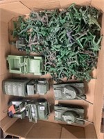 PLASTIC VEHICLES AND ARMY MEN