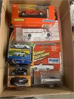 FLAT OF CARS IN PACKAGES: