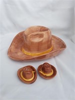 Cowboy hat chip/dip tray with salt & pepper shaker