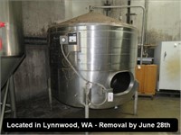 APPROX 20-BARREL SS JACKETED BRITE TANK