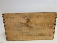 Vtg Atlas Powder Company Wooden Crate