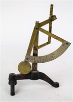 SMALL ANTIQUE GERMAN SCALE