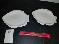 Set of 2 Fish Serving Dishes