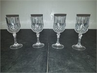 Set of 4 Small Wine Glasses