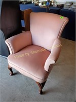 Oak footed pink upholstered chair